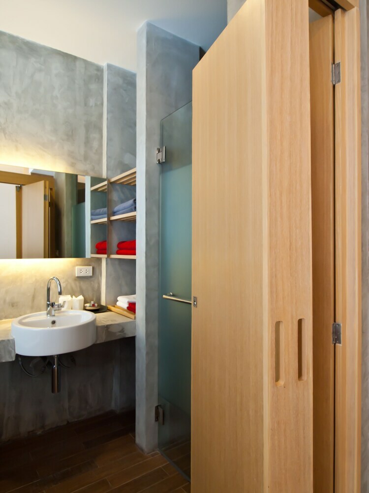 The Now Hotel