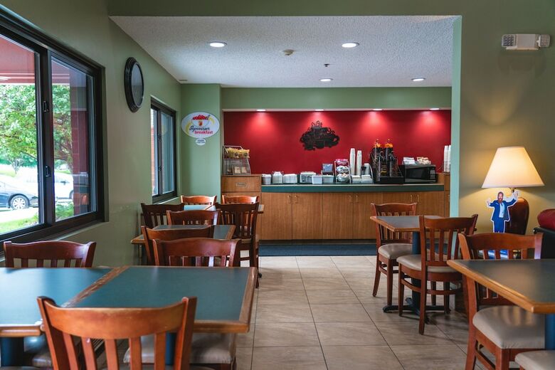 Motel Super 8 By Wyndham Elgin