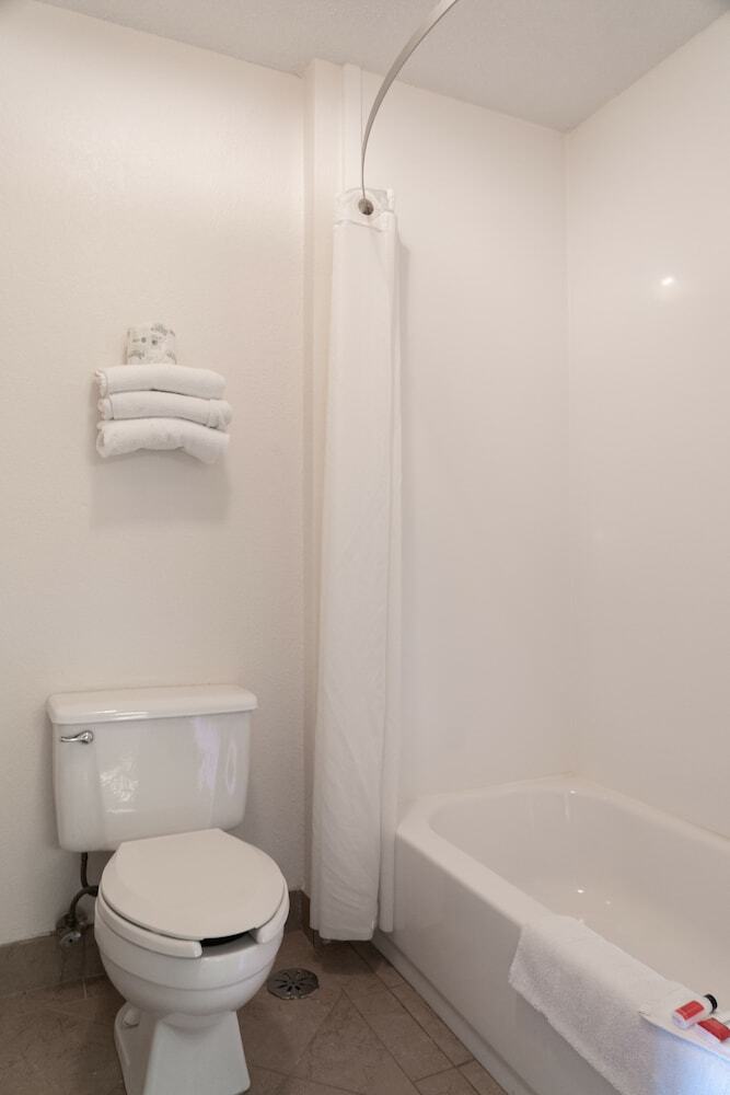 Motel Super 8 By Wyndham Elgin