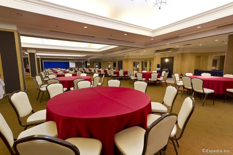 Hotel Summit Circle Cebu