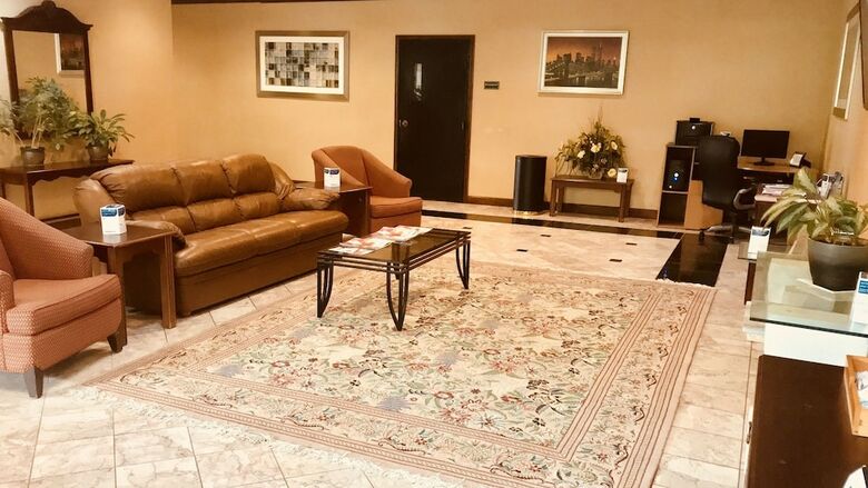 Hotel Quality Inn And Suites