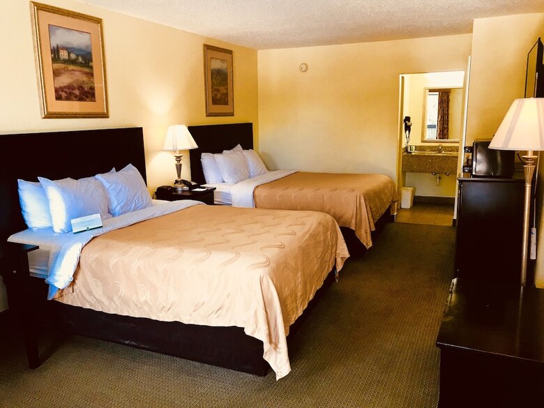 Hotel Quality Inn And Suites