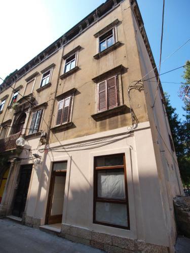 Apartamentos Studio On Main Pedestrian Street