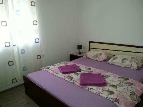 Apartments Ema