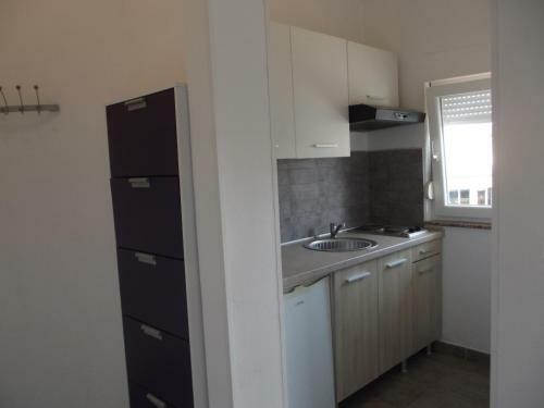 Apartments Ema