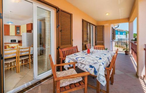 Holiday Home Crni VI