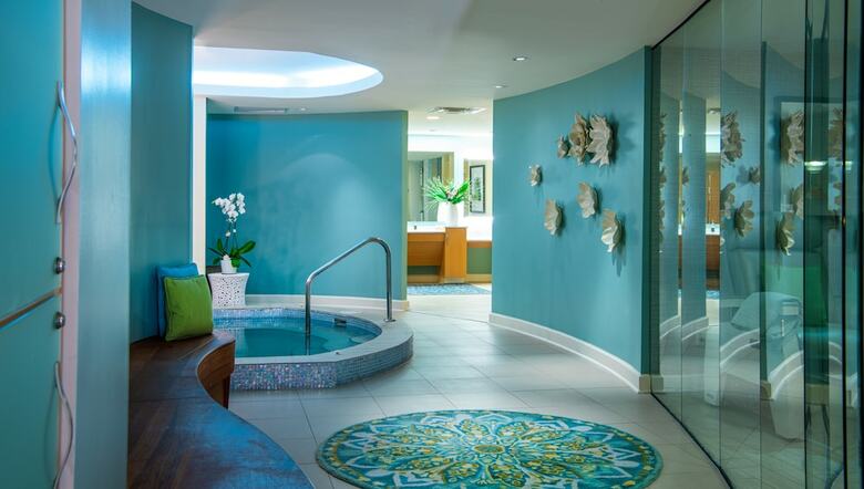 Hotel One Ocean Resort & Spa