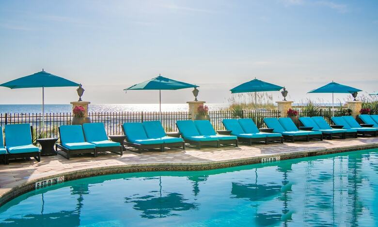 Hotel One Ocean Resort & Spa