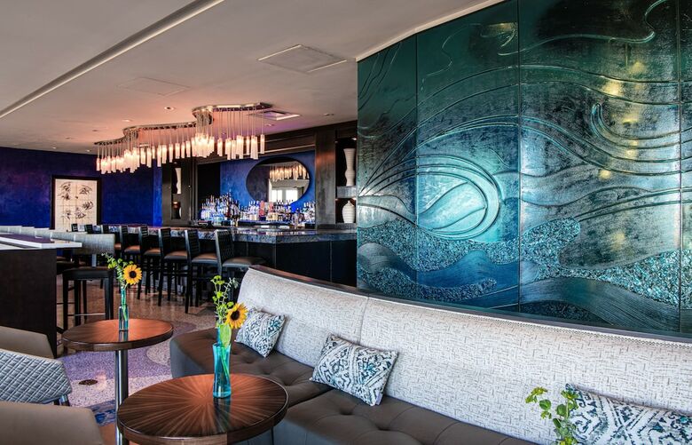 Hotel One Ocean Resort & Spa