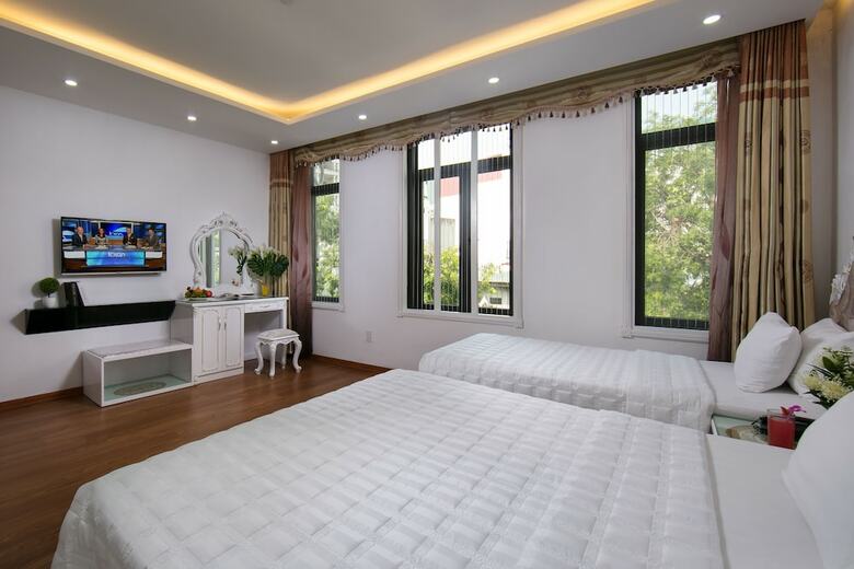 Kingly Hotel