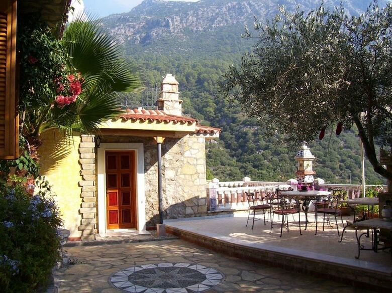 Bed & Breakfast Villa Symbola