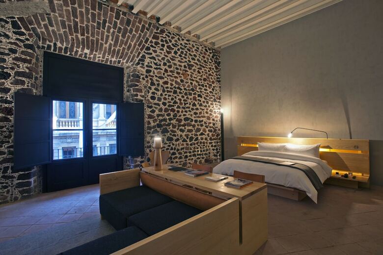 Hotel Downtown