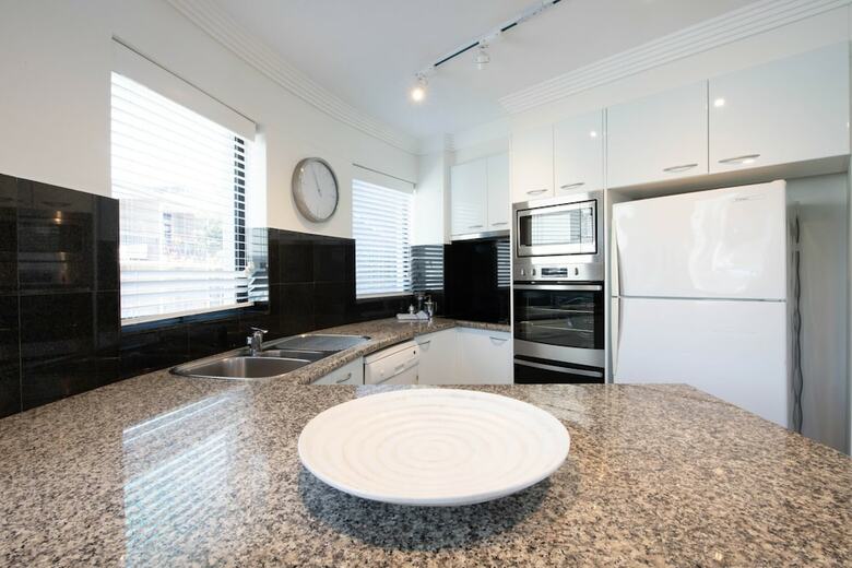 Manly Surfside Holiday Apartments