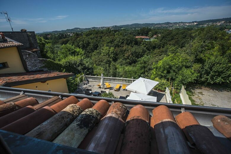 Hotel Borgo Dei Poeti