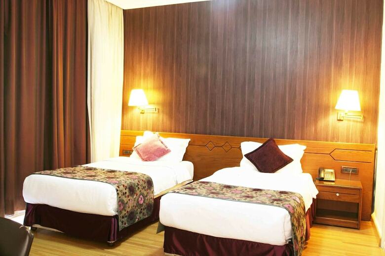 Orient Prince Hotel
