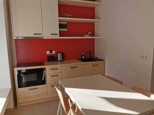 Apartamentos Cube Studio By The River