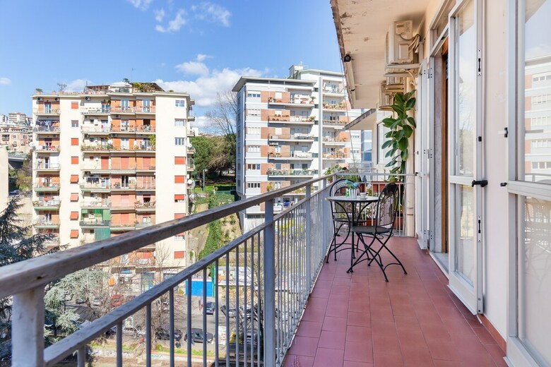 Apartamento Bright Flat Next To The Vomero