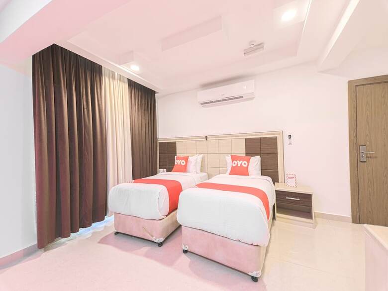Oyo 134 Diamond Star Hotel