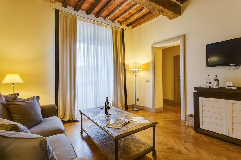 Agroturismo Castello La Leccia
