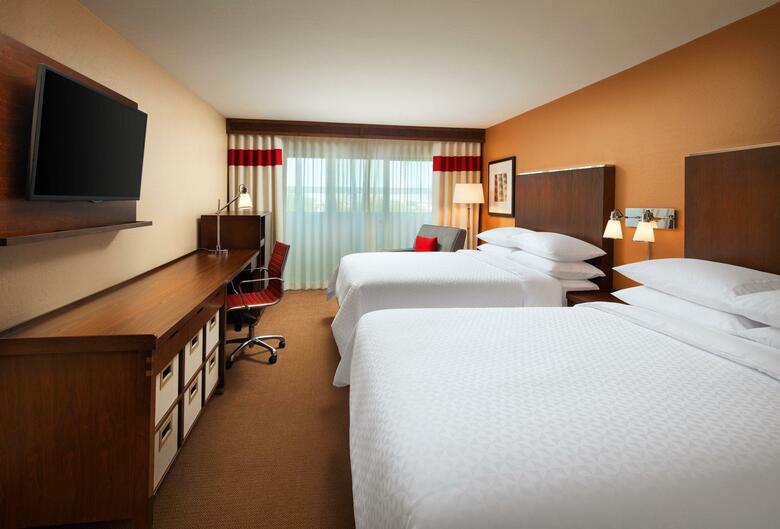 Hotel Four Points By Sheraton Phoenix South Mountain