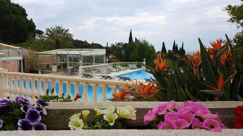 Hotel Mas Bellevue