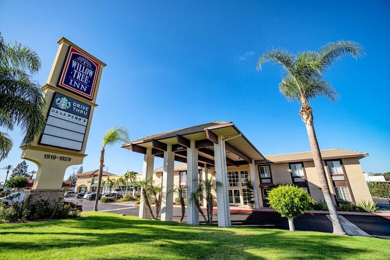 Motel Willow Tree Inn