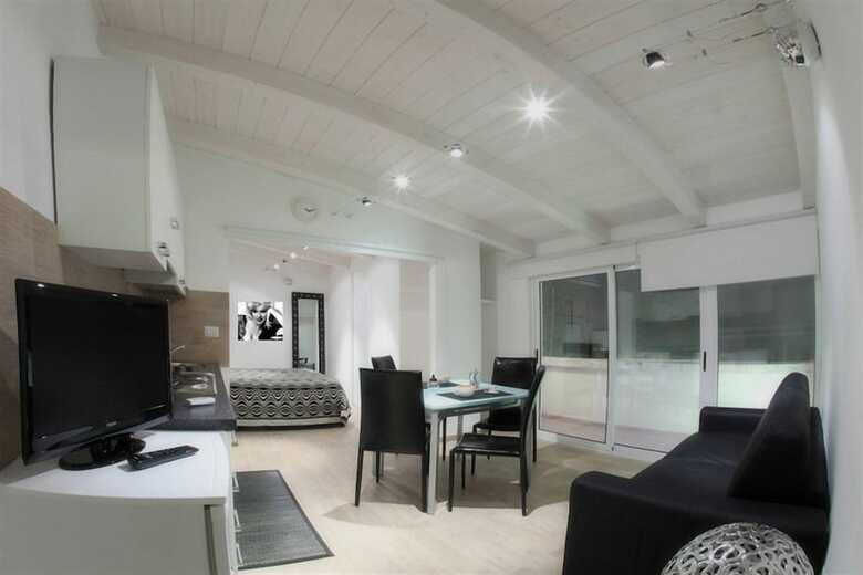Bed & Breakfast Albergo Diffuso Dimora Rossi