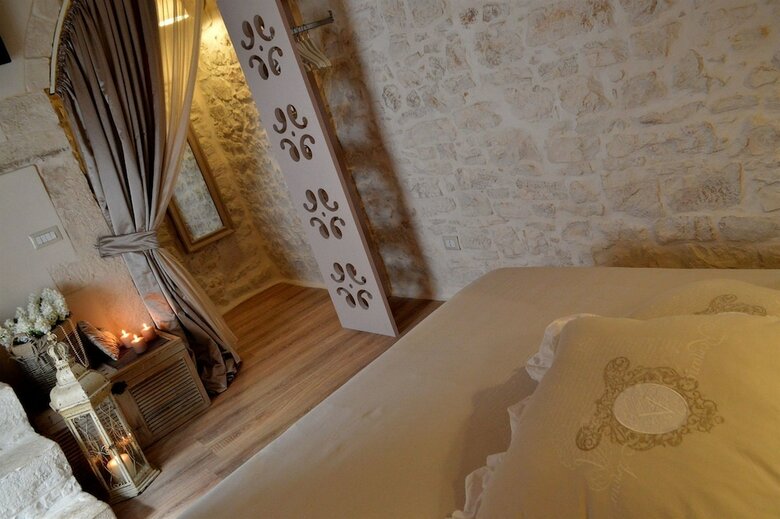 Bed & Breakfast Albergo Diffuso Dimora Rossi