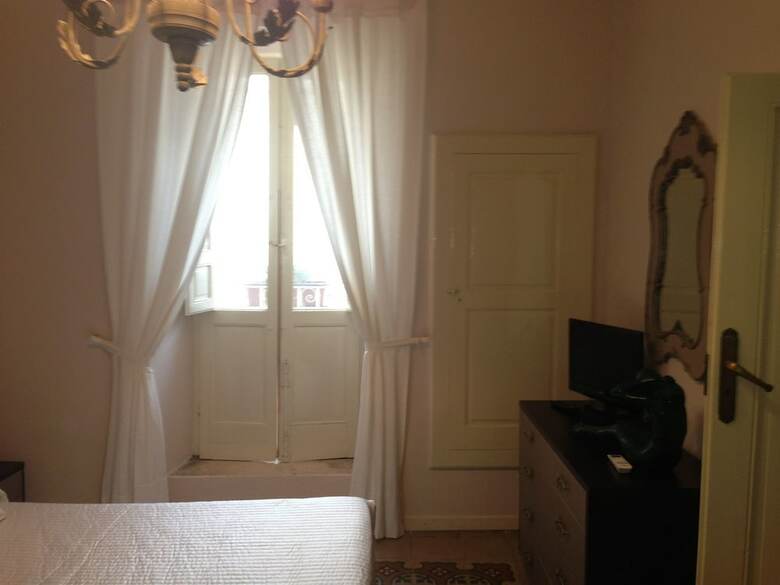 Bed & Breakfast Albergo Diffuso Dimora Rossi
