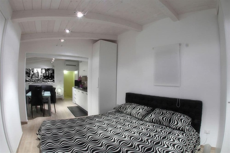 Bed & Breakfast Albergo Diffuso Dimora Rossi