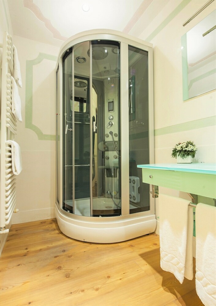 Hotel Relais Villa Corn�r Della Regina