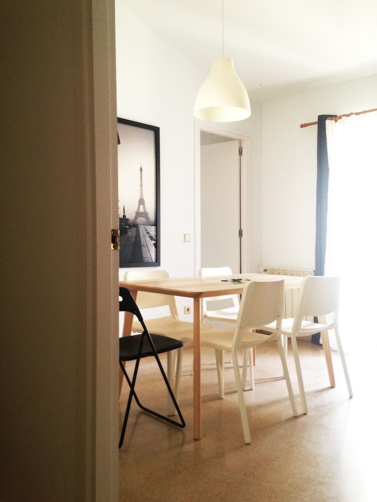 Apartamentos Flateli Abeuradors