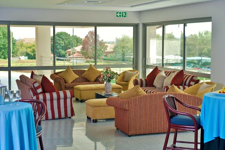 Hotel Cedarwoods Of Sandton