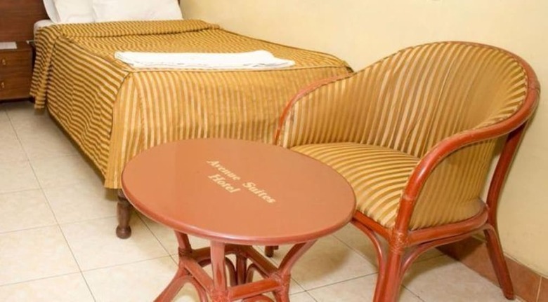 Avenue Suites Hotel