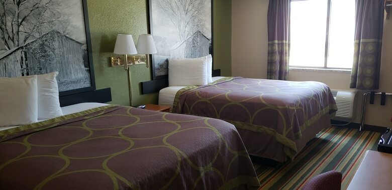Motel Super 8 By Wyndham Champaign