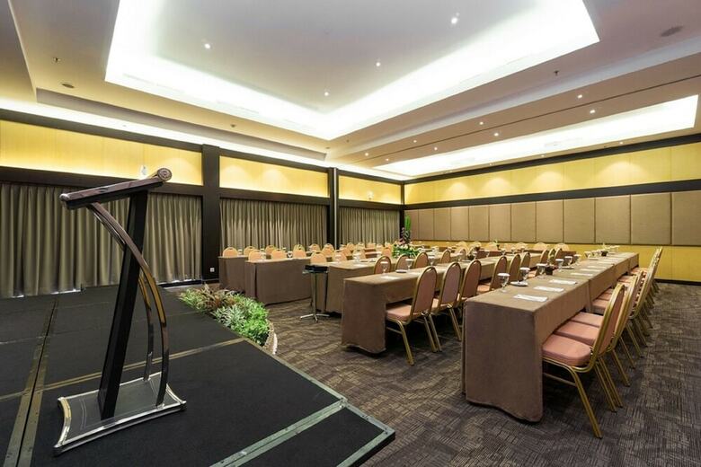 Quest Hotel Kuta By Aston