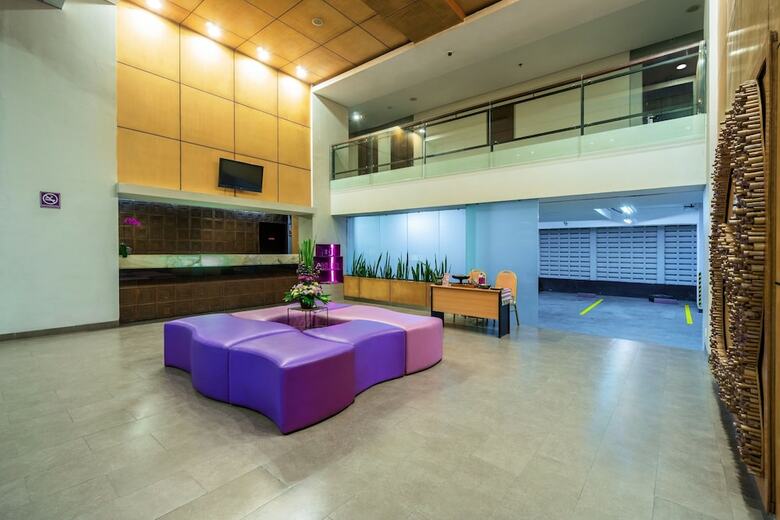Quest Hotel Kuta By Aston