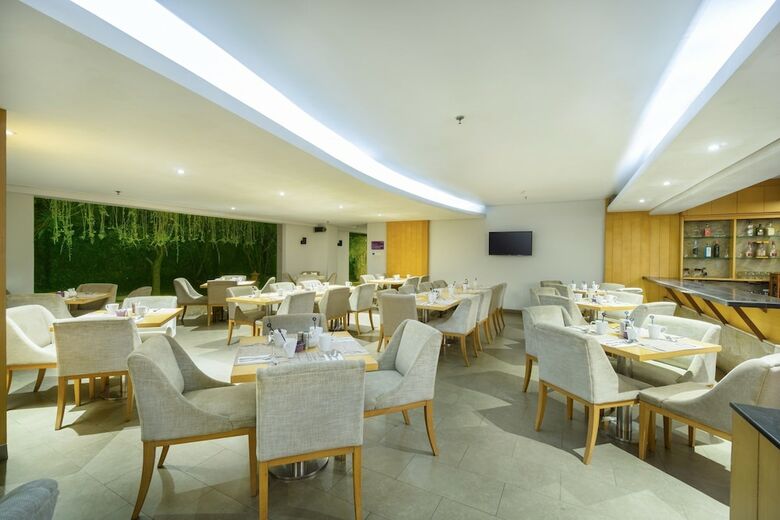 Quest Hotel Kuta By Aston