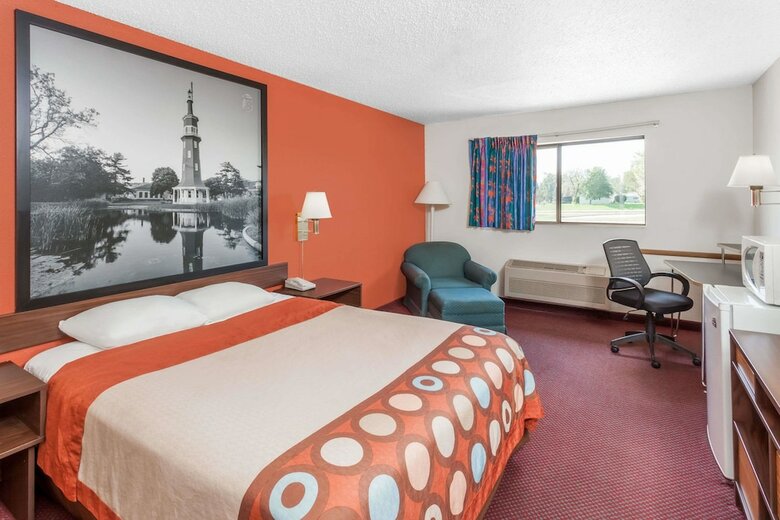 Motel Super 8 By Wyndham Washington/peoria Area