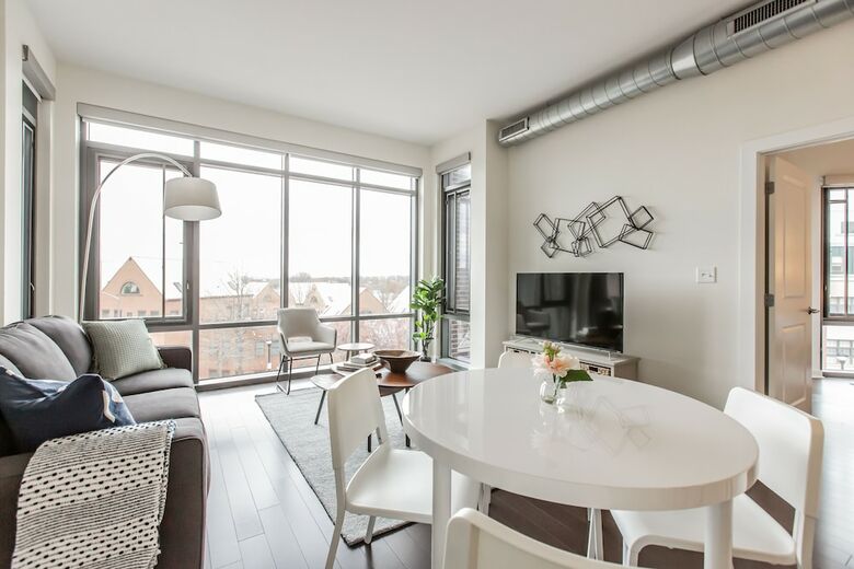 Kasa Alexandria Apartments