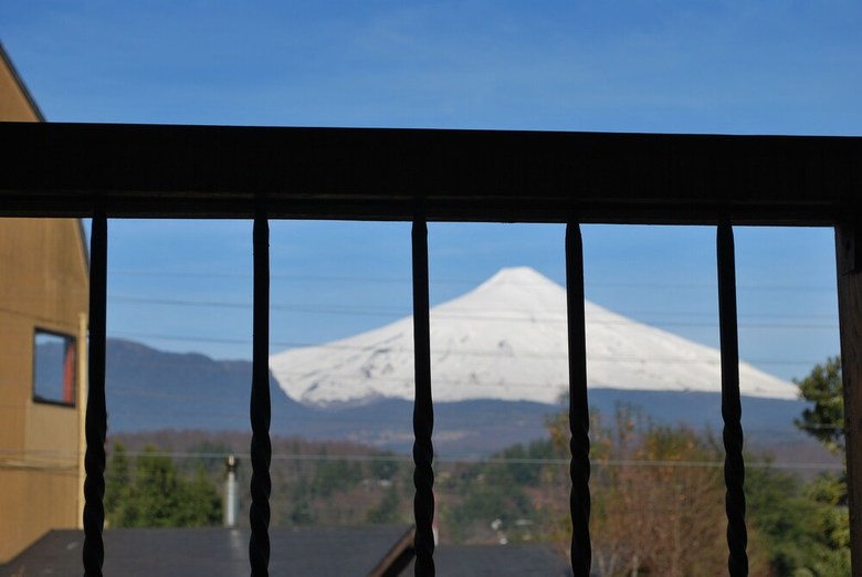 Frontera Pucon Hostel B&B