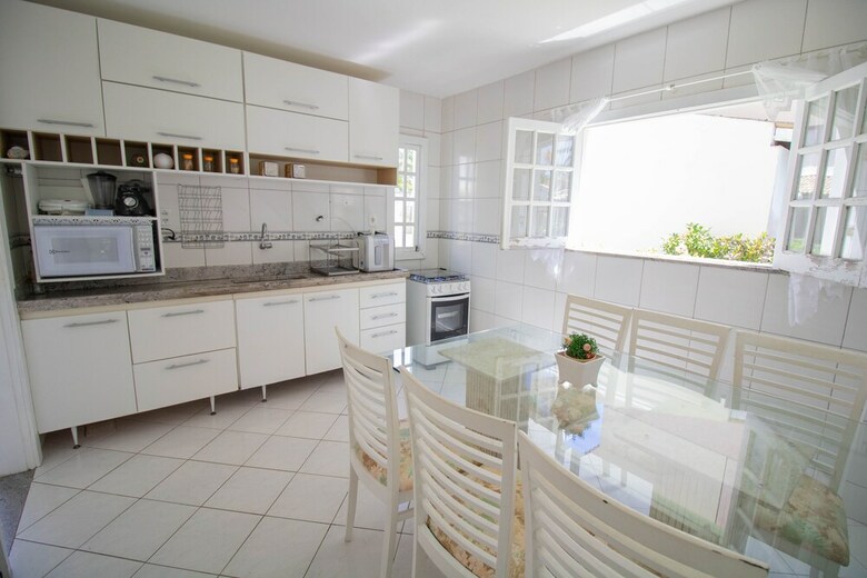 Gb08 Casa 4 Suites Em Guarajuba