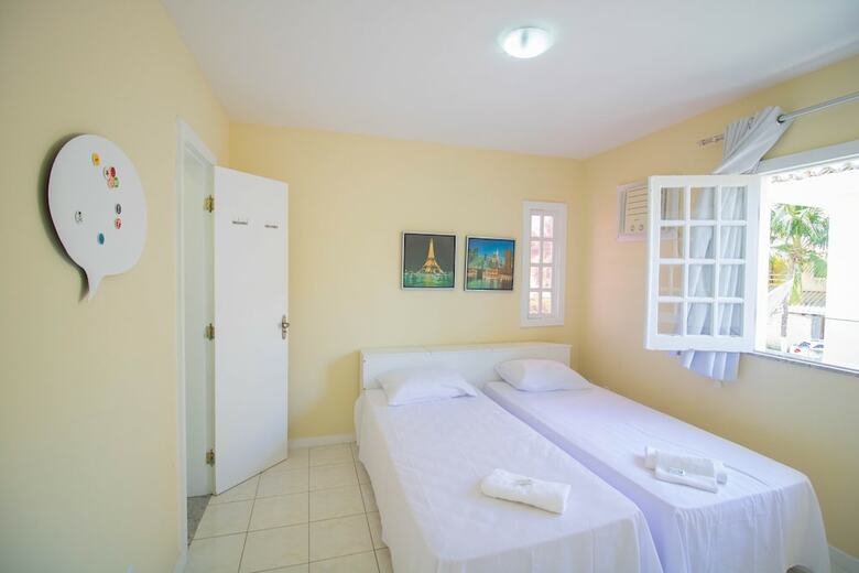 Gb08 Casa 4 Suites Em Guarajuba