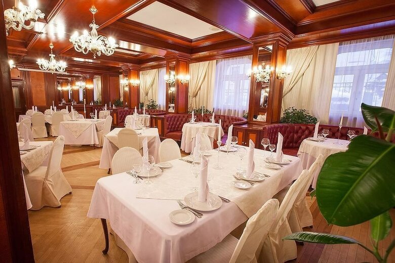 Hotel Na Kazachyem