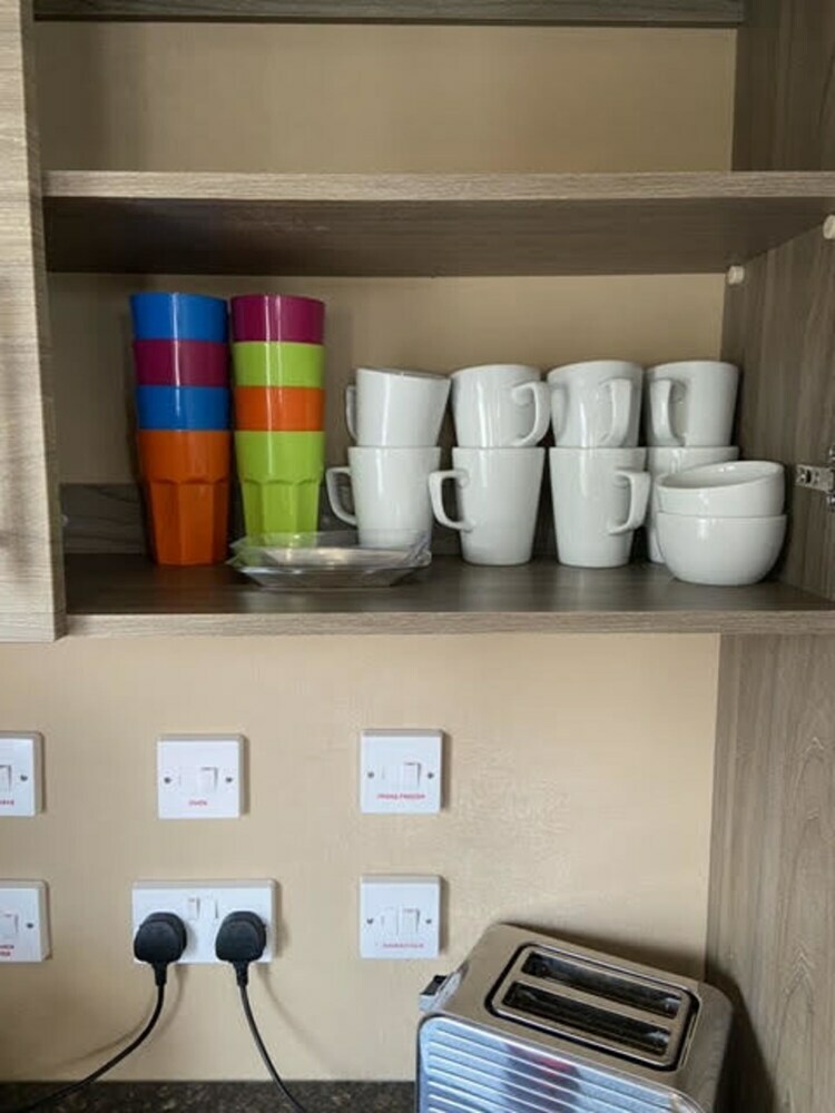 Villa Impeccable 2-bed Lodge In Whitley Bay