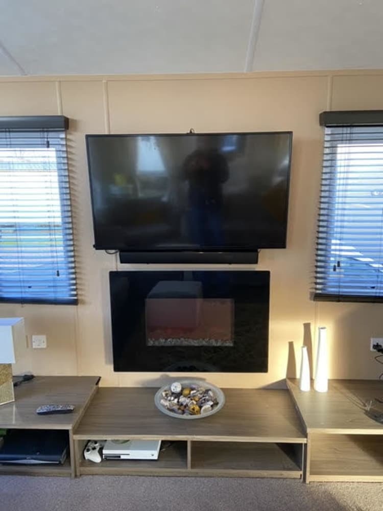 Villa Impeccable 2-bed Lodge In Whitley Bay
