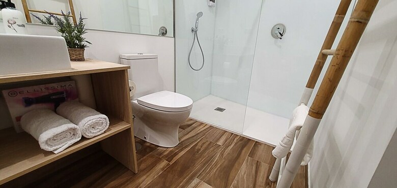 Apartamentos Antares S.l.