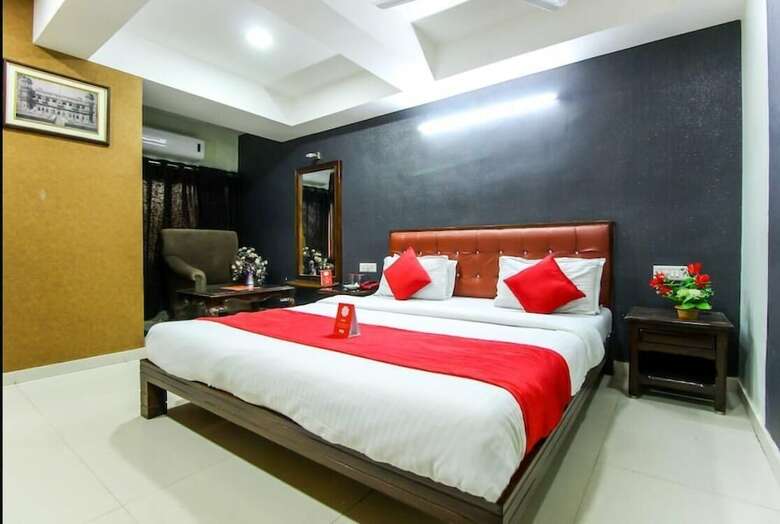 Hotel Seven