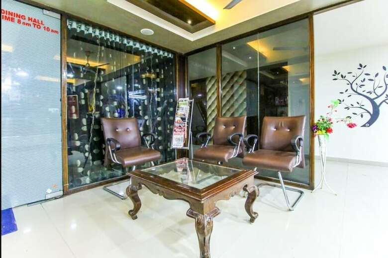 Hotel Seven