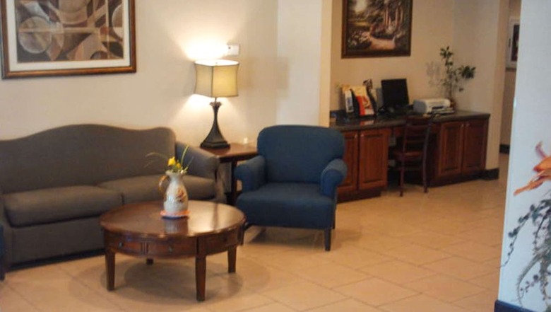 Hotel Western Motel Inn And Suites Hazlehurst